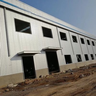 गेबल फ्रेम लाइट मेटल बिल्डिंग इंडस्ट्रियल स्टील स्ट्रक्चर कार्यशाला