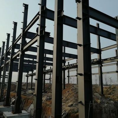 उच्च गुणवत्ता वाली पूर्वनिर्मित भवन डिजाइन इस्पात संरचना कार्यशाला