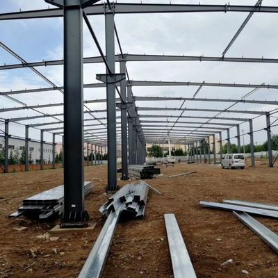 पूर्वनिर्मित फ्रेम अग्निरोधक बड़े स्पैन स्टील संरचना कार्यशाला