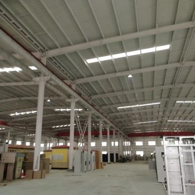 दीर्घकालिक उपयोग निर्माण के साथ पूर्वनिर्मित इस्पात संरचना गोदाम